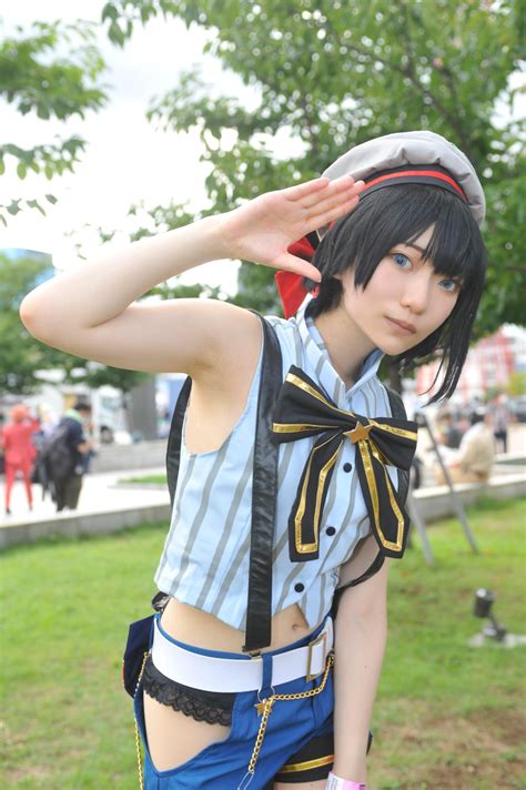 コスプレイヤーポロリ|【コミケ速報】過激すぎて削除されそう、2日目コスプレ広場レ。